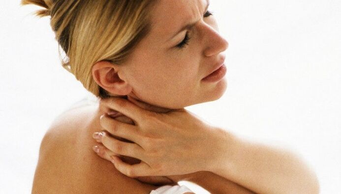 Dor no pescozo debido á osteocondrose