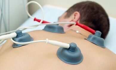 Tratamento da osteocondrose cervical por terapia eléctrica